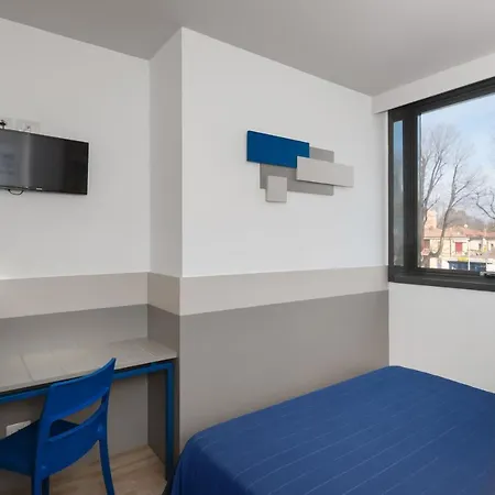 Martini Hotel 3*