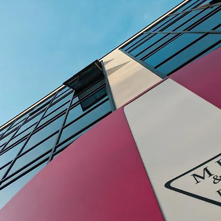 Martini Hotel